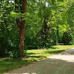 Campsite Convivial Pour Familles Avec Terrasse Accessible - Api-1-52-1019